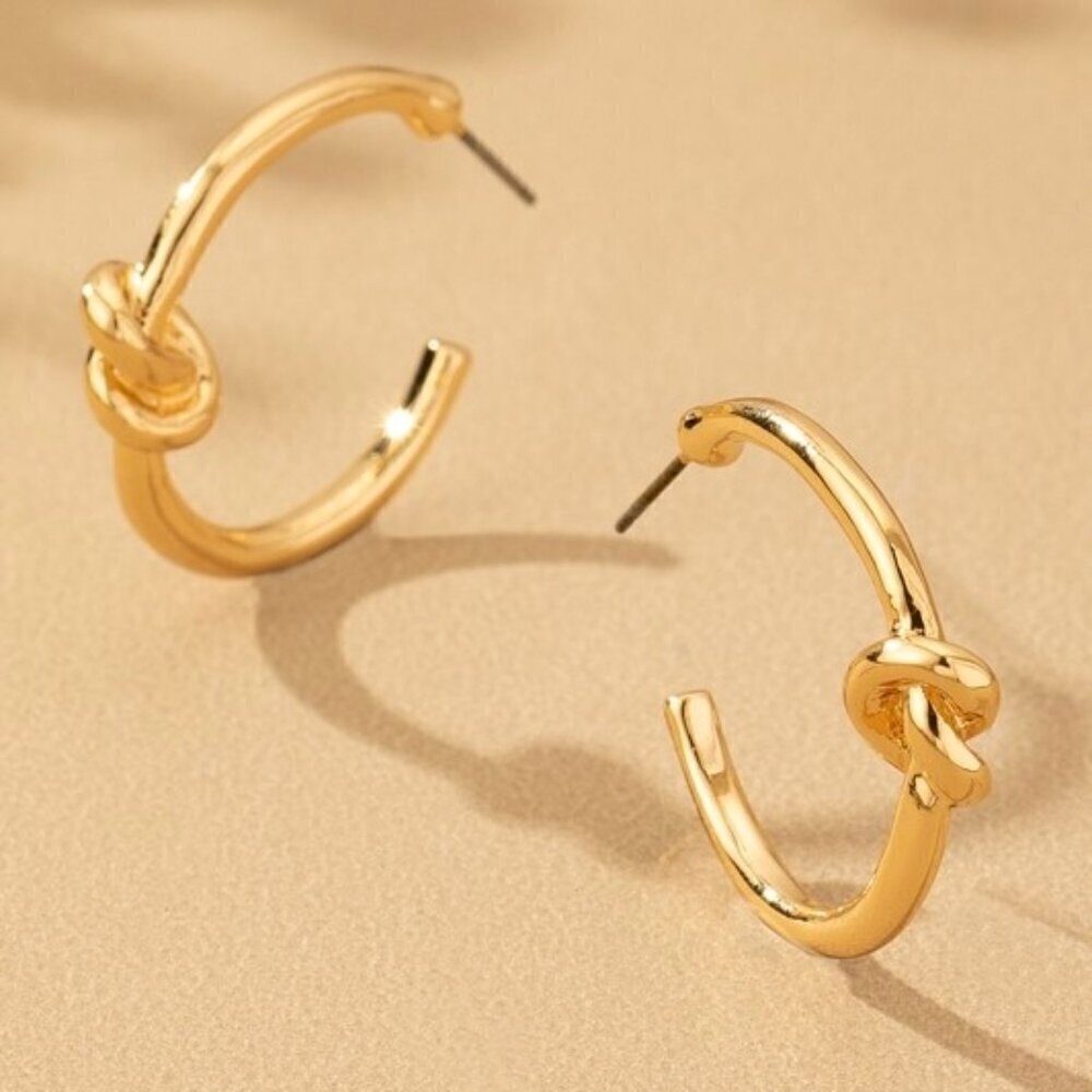 ASTRID GOLD KNOT HOOP EARRINGS